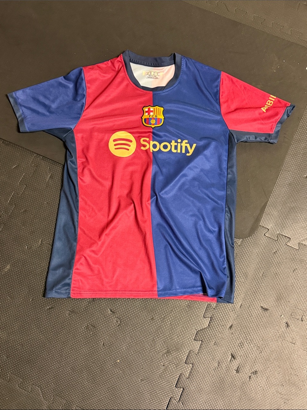 Barcelona Men’s' Home Jersey - Lamine Yamal #19 Spotify Logo (men’s medium)